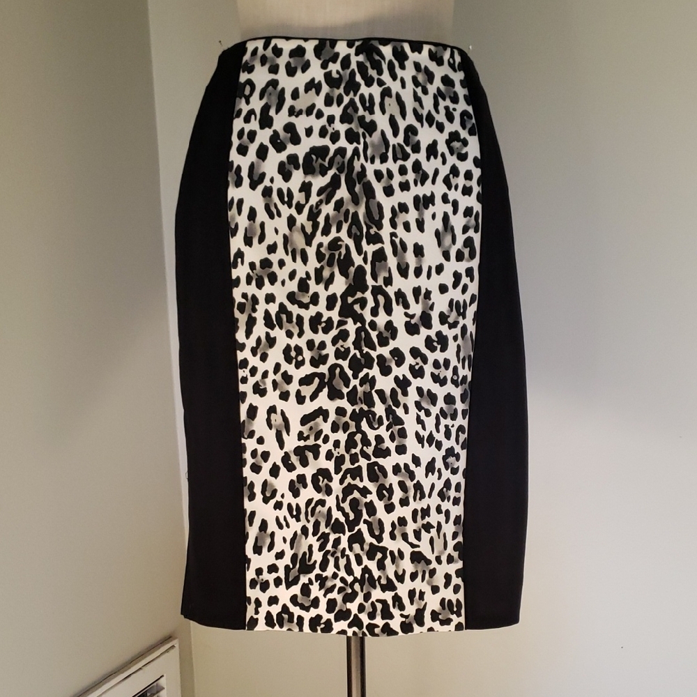 Vintag Black/White/Grey Leopard-Print Pencil Skirt